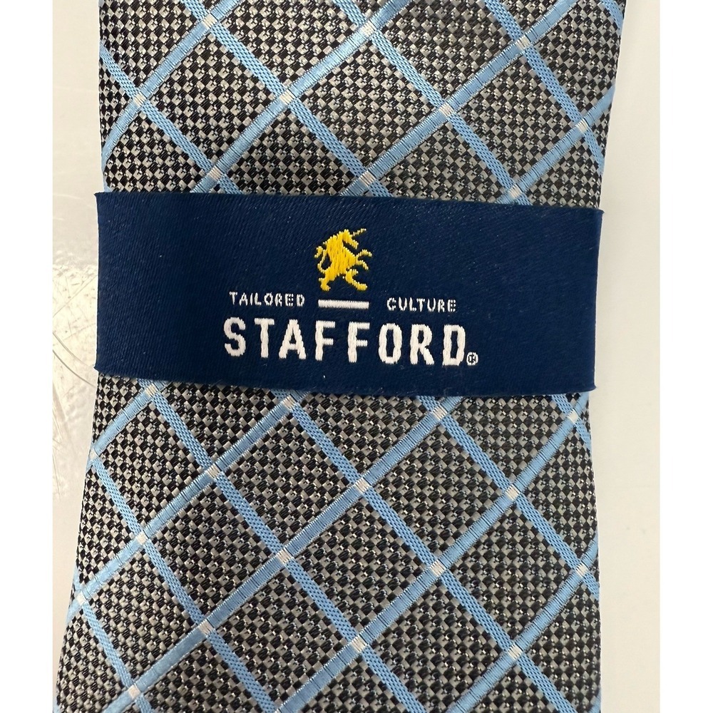 NWT Stafford Neck Tie Silver & Blue Geometric Diamond Pattern Micro Dot Necktie